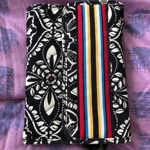 Vera Bradley Euro Wallet - Barcelona